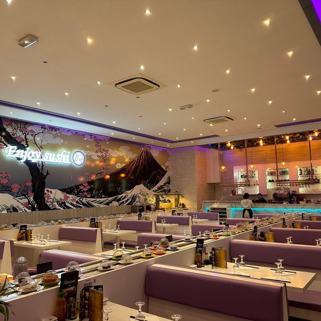 Enjoy Sushi B'ar 2